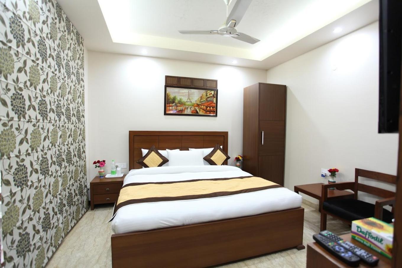 Hotel Hc Grand New Delhi Exterior photo
